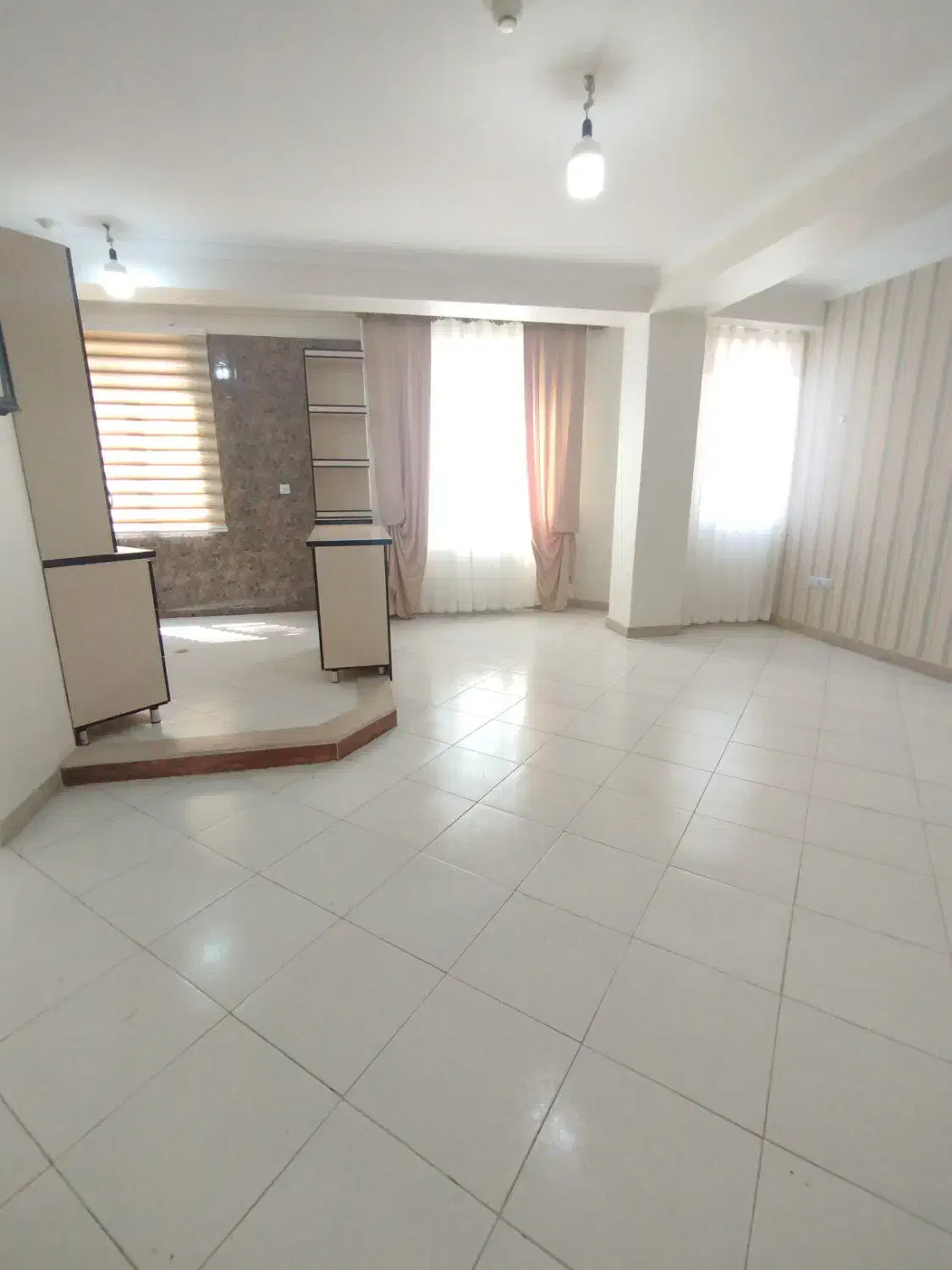 رهن کامل آپارتمان در سهند مجتمع نسیم|اجارهٔ آپارتمان|سهند, |دیوار