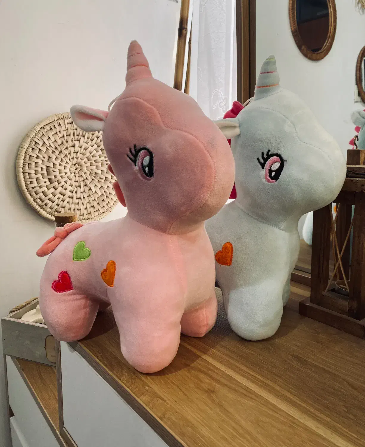 عروسک|اسباب‌بازی بچه|سنندج, |دیوار