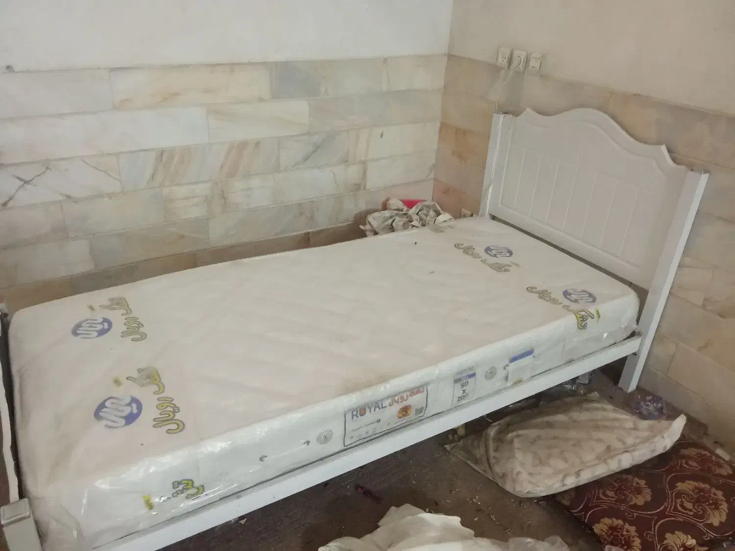 رویال|تخت و سرویس خواب|اردکان, |دیوار