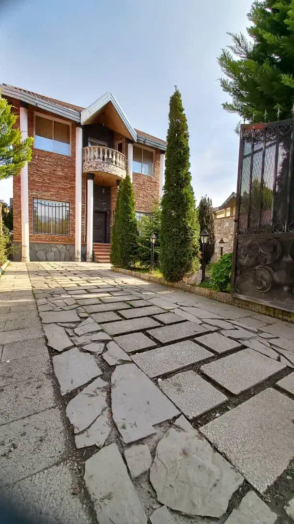 اجاره ویلاشهرکی ۳۰۰ متری دوبلکس مبله(خانم الهی)|اجارهٔ خانه و ویلا|رویان, |دیوار