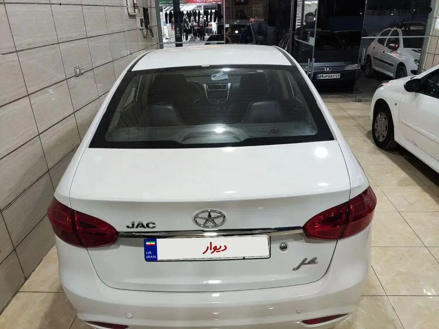 j4 مدل 403|خودرو سواری و وانت|اصفهان, شفق|دیوار