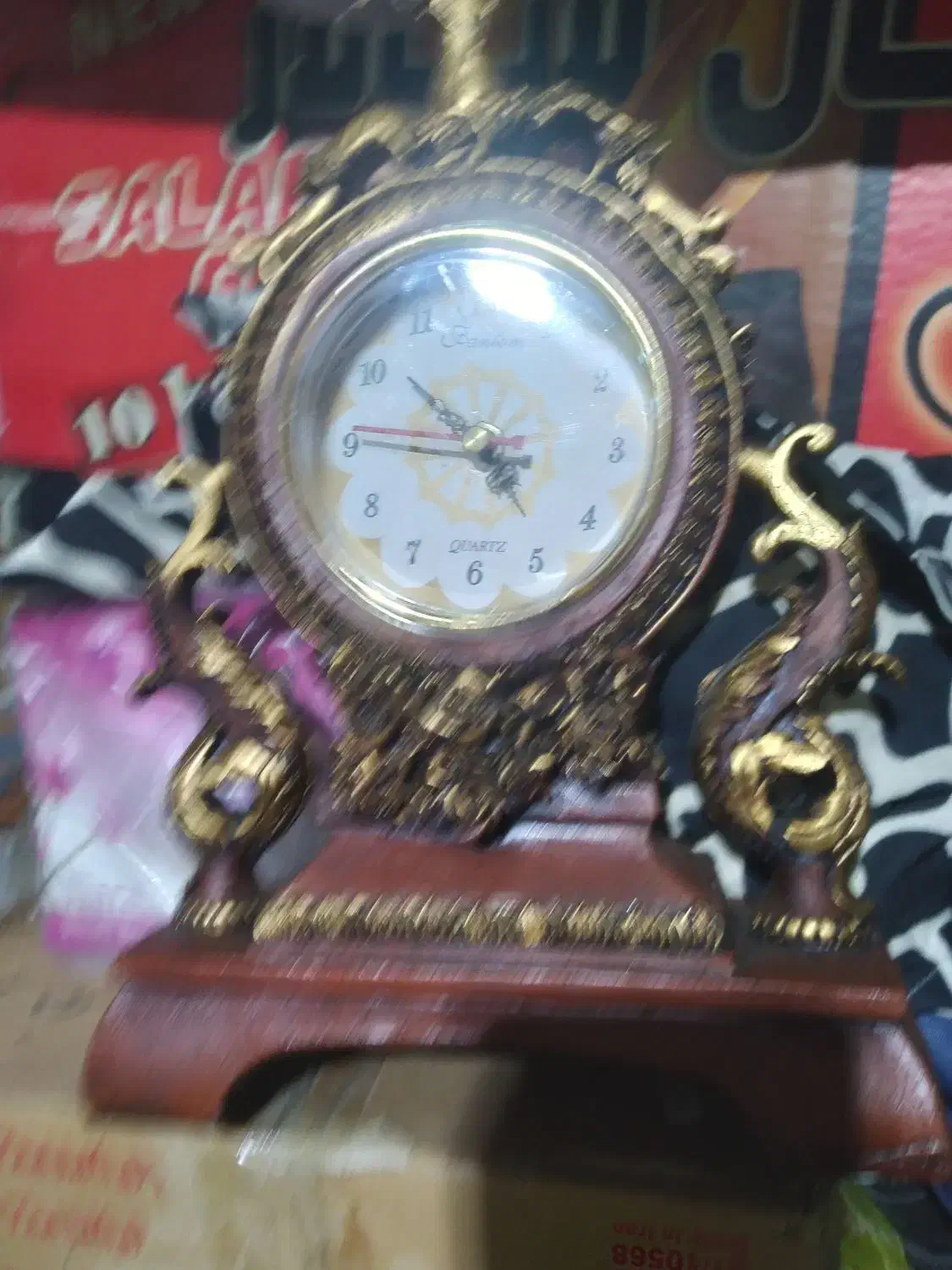 ساعت.رومیزی..تک.طرح|ساعت دیواری و تزئینی|تهران, علم و صنعت|دیوار