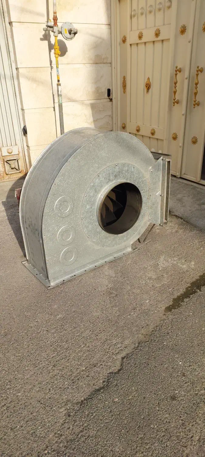 مکنده ۵.۵ اسب ۳ فاز با اینورتر|کافیشاپ و رستوران|آمل, |دیوار