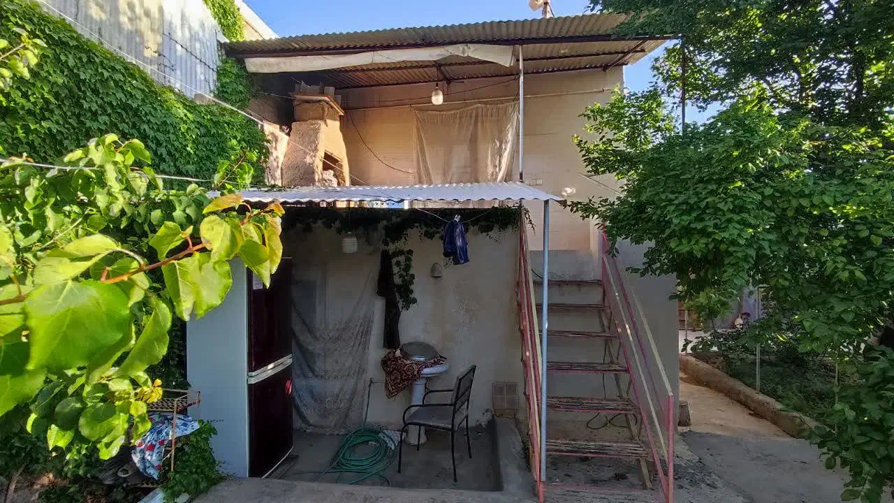 خانه باغ|فروش خانه و ویلا|قم, آزادگان|دیوار