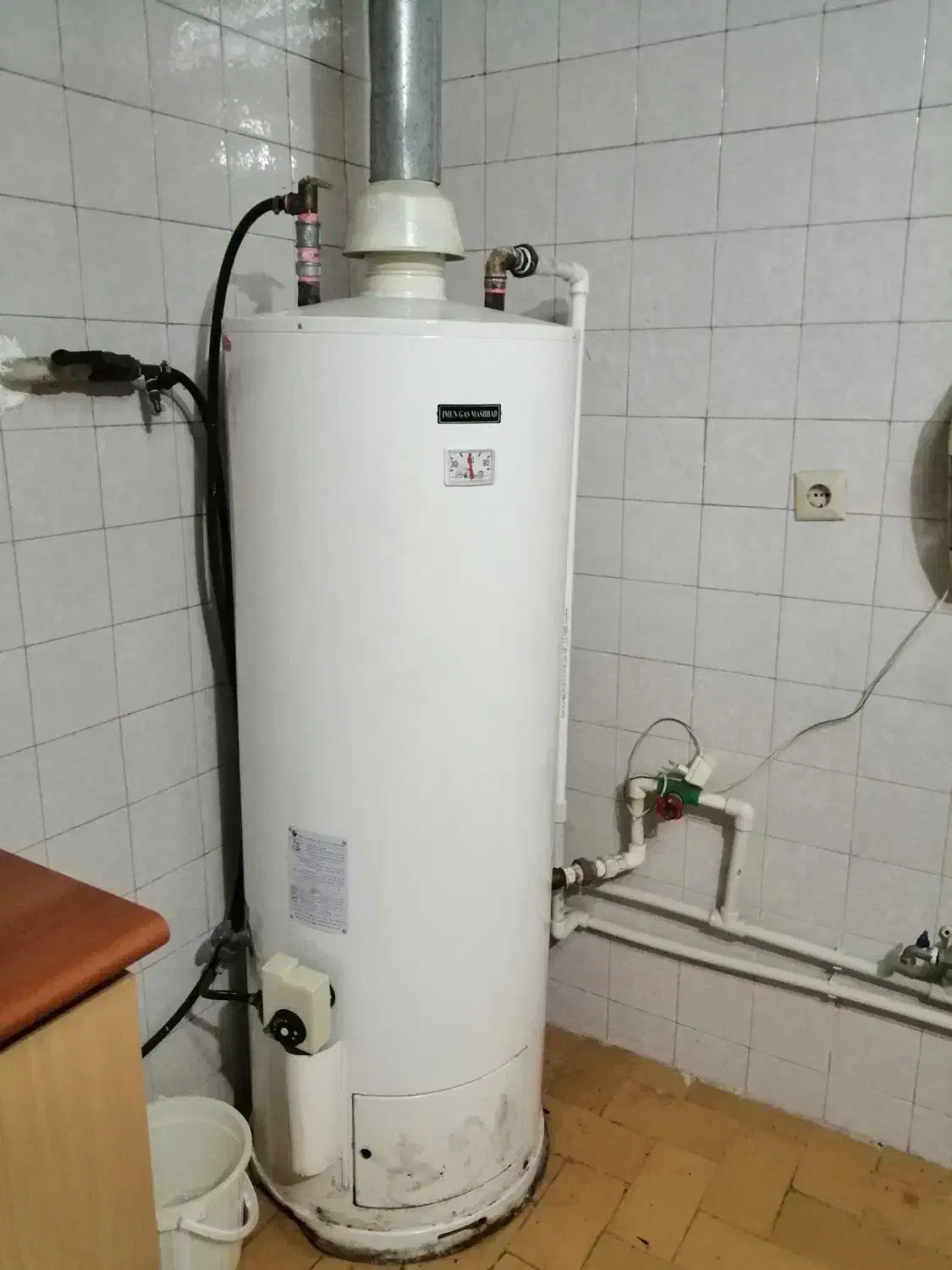 فروش آبگرمکن|آبگرمکن، پکیج، شوفاژ|رشت, گلباغ نماز|دیوار