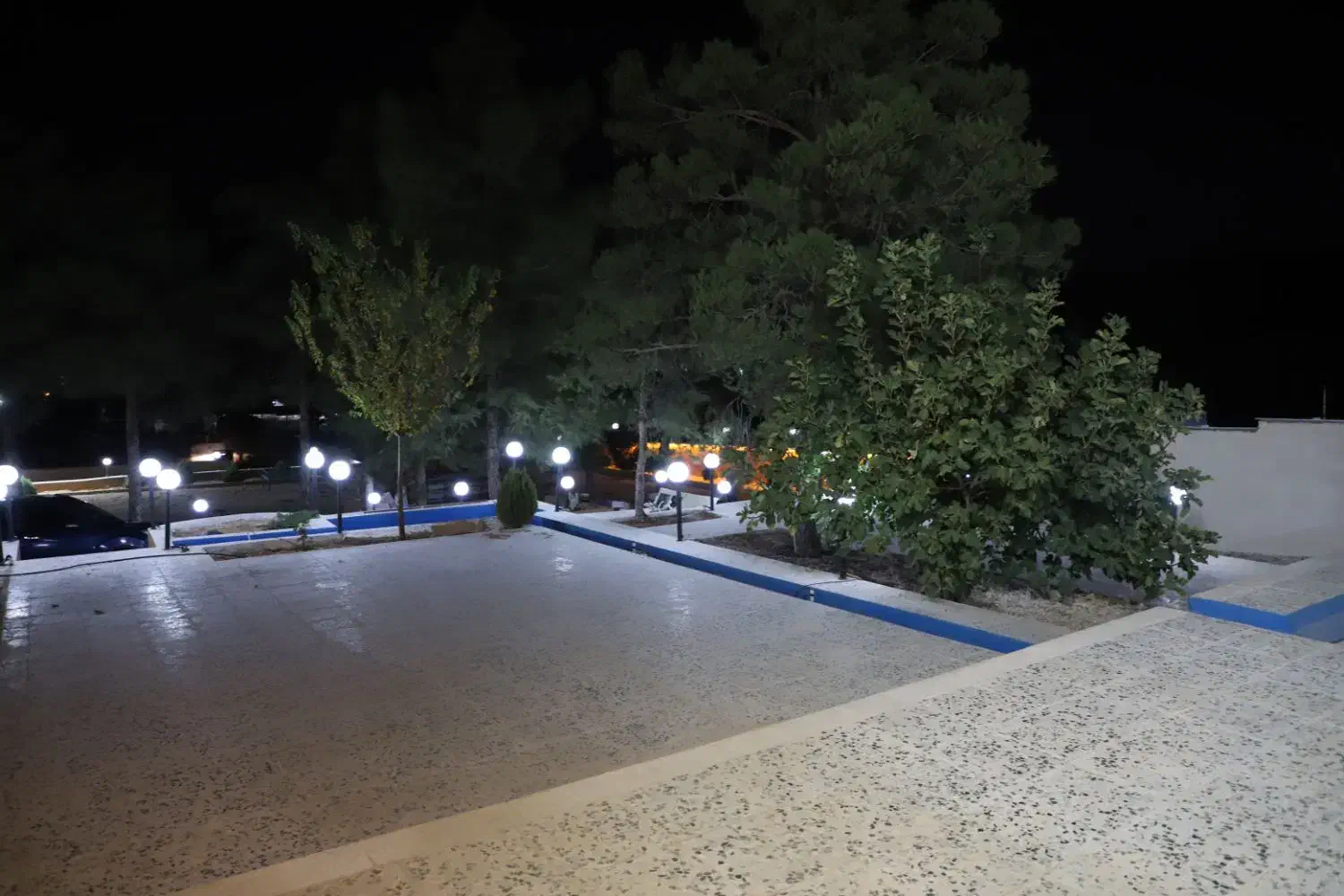 اجاره باغ سنتی ارزان.تولد.نامزدی.حنابندان.وعروسی‌|اجارهٔ کوتاه‌مدت ویلا و باغ|زرقان, |دیوار