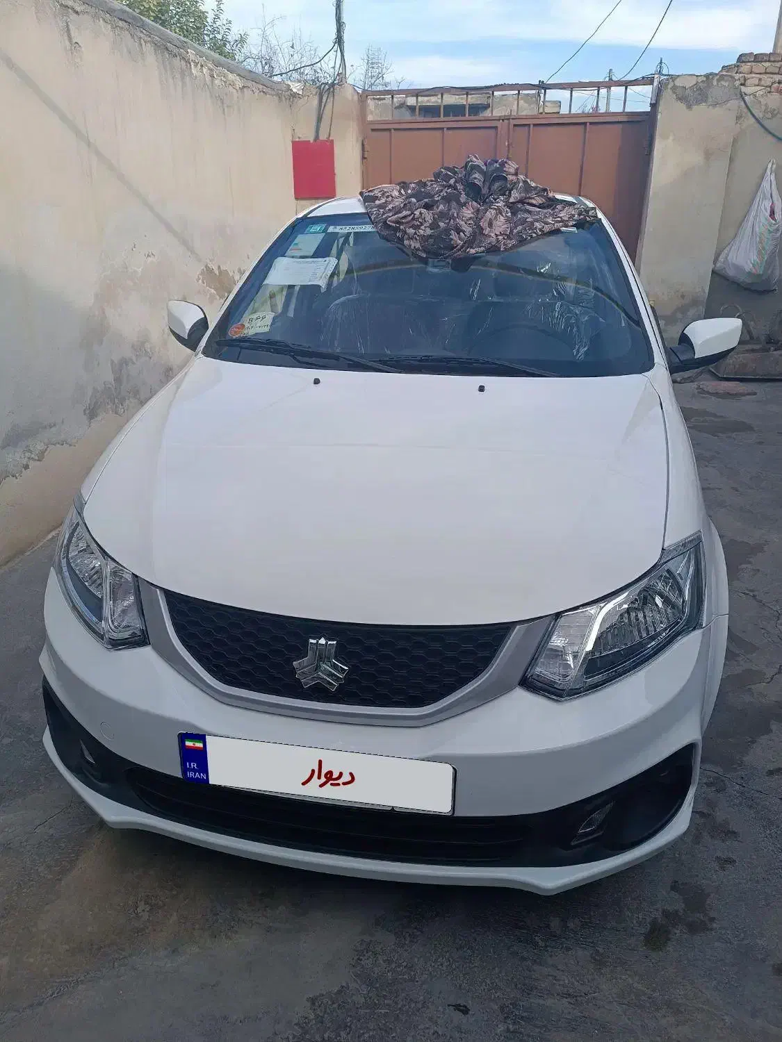 ساینا|خودرو سواری و وانت|نگین شهر, |دیوار