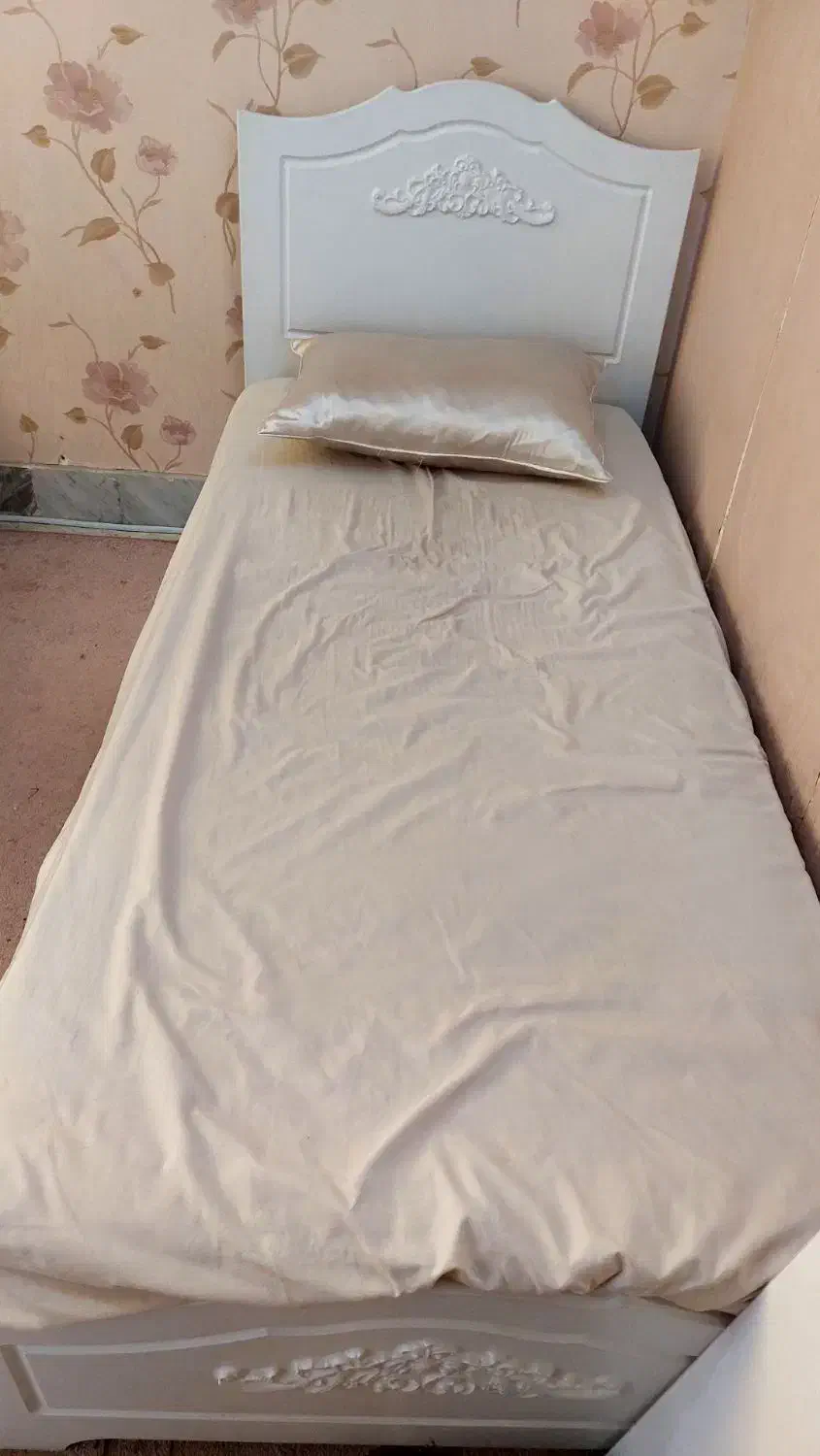 تخت خواب نوجوان|تخت و سرویس خواب|ساوه, |دیوار