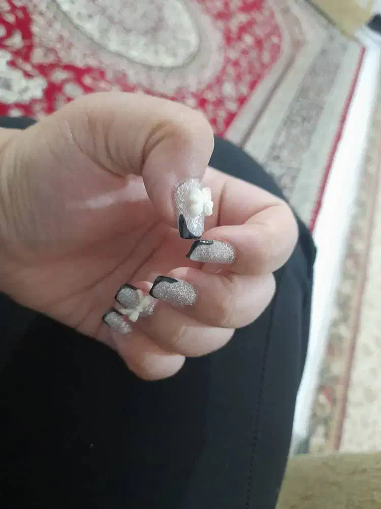 کاشت و ترمیم ناخن|خدمات آرایشگری و زیبایی|دورود, |دیوار