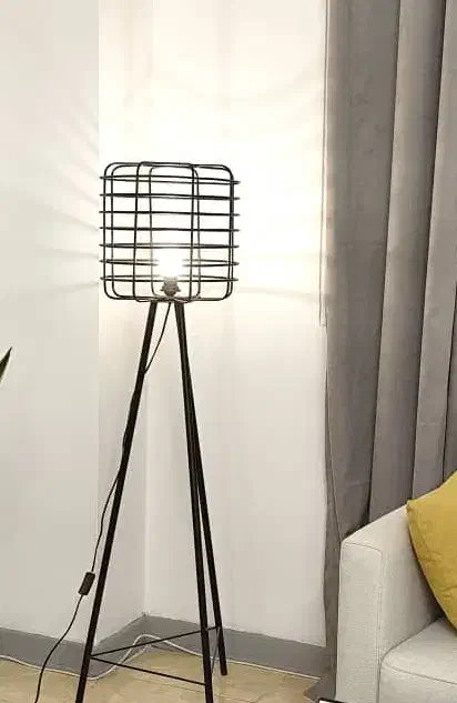 آباژور ایستاده، آباژور کنار سالنی|چراغ خواب و آباژور|تهران, سازمان آب|دیوار