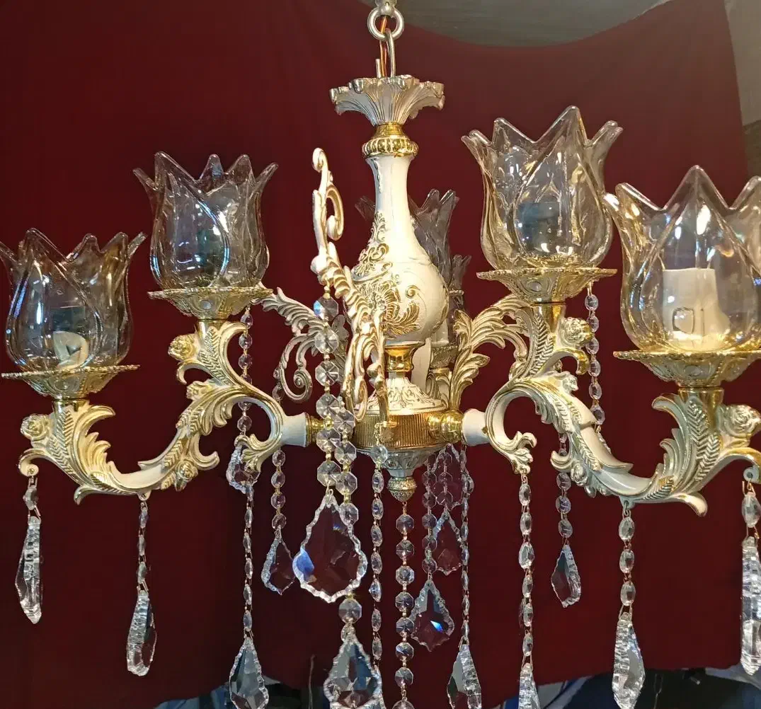 نقد و اقساط با قیمت استثنایی|لوستر و چراغ آویز|قم, قلعه کامکار|دیوار