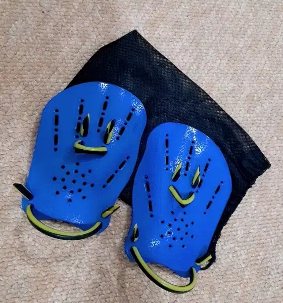 کفی دست شنا کاملا نو|غواصی و ورزش‌های آبی|خرم‌آباد, |دیوار