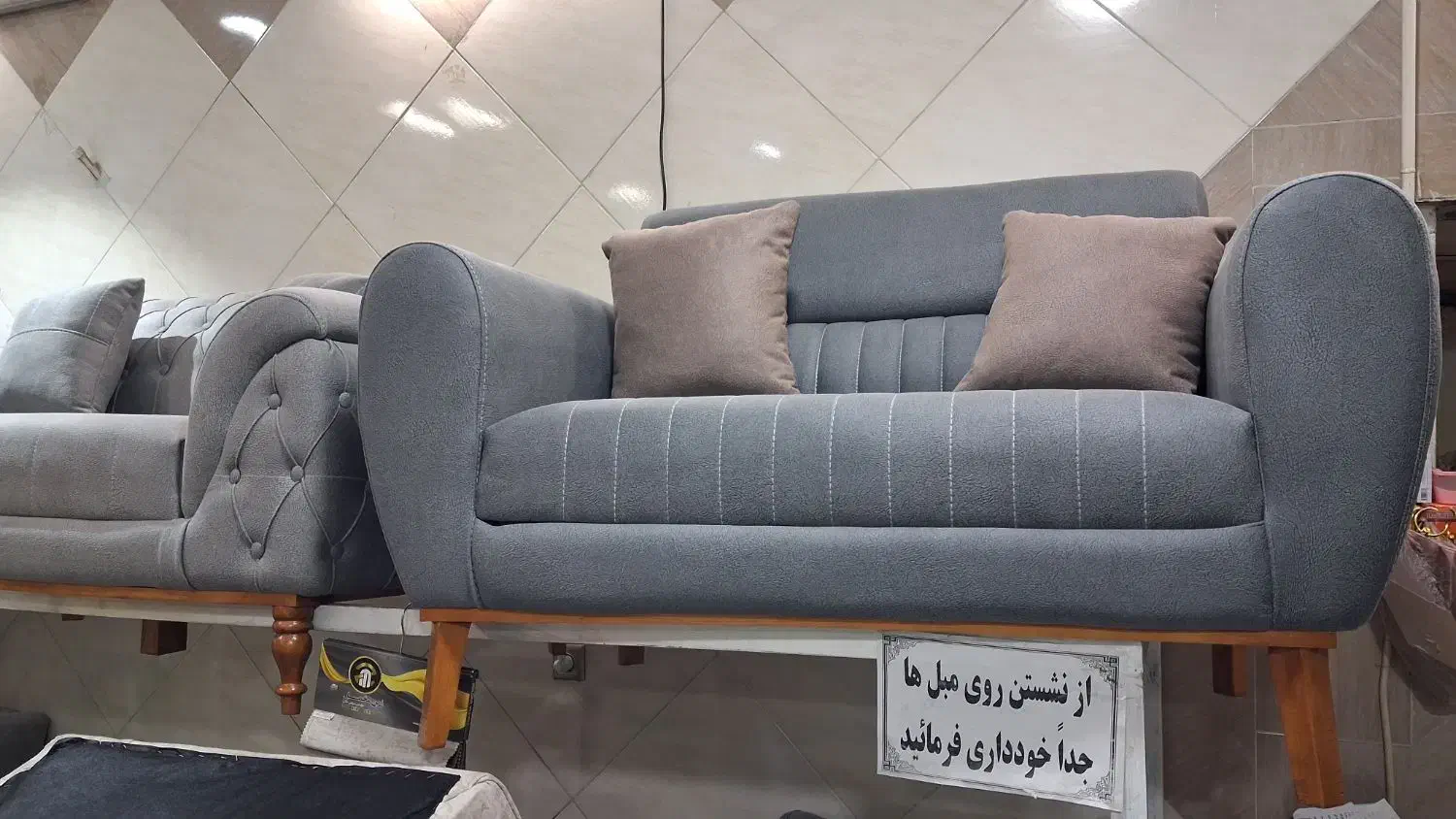 مبل جدیدمستقیم از خود خود تولید کننده بفرمائید|مبلمان خانگی و میز عسلی|قم, ولیعصر|دیوار