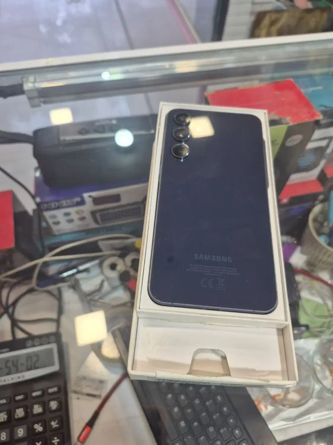 samsong A55 256.8 عروسک|موبایل|شیراز, سیاه سنگ|دیوار