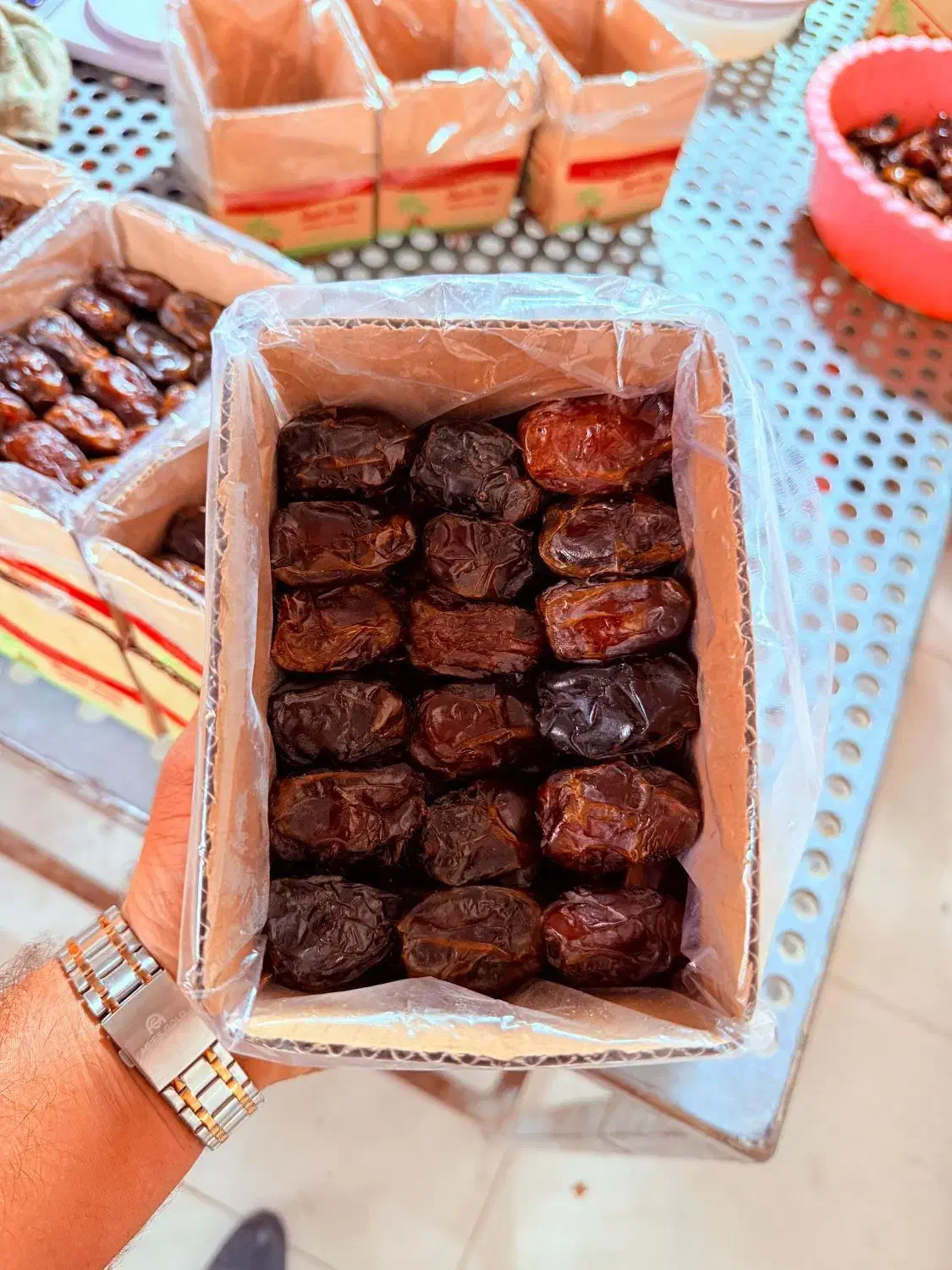 فروش خرما درجه یک کبکاب|عمدهفروشی|آبپخش, |دیوار