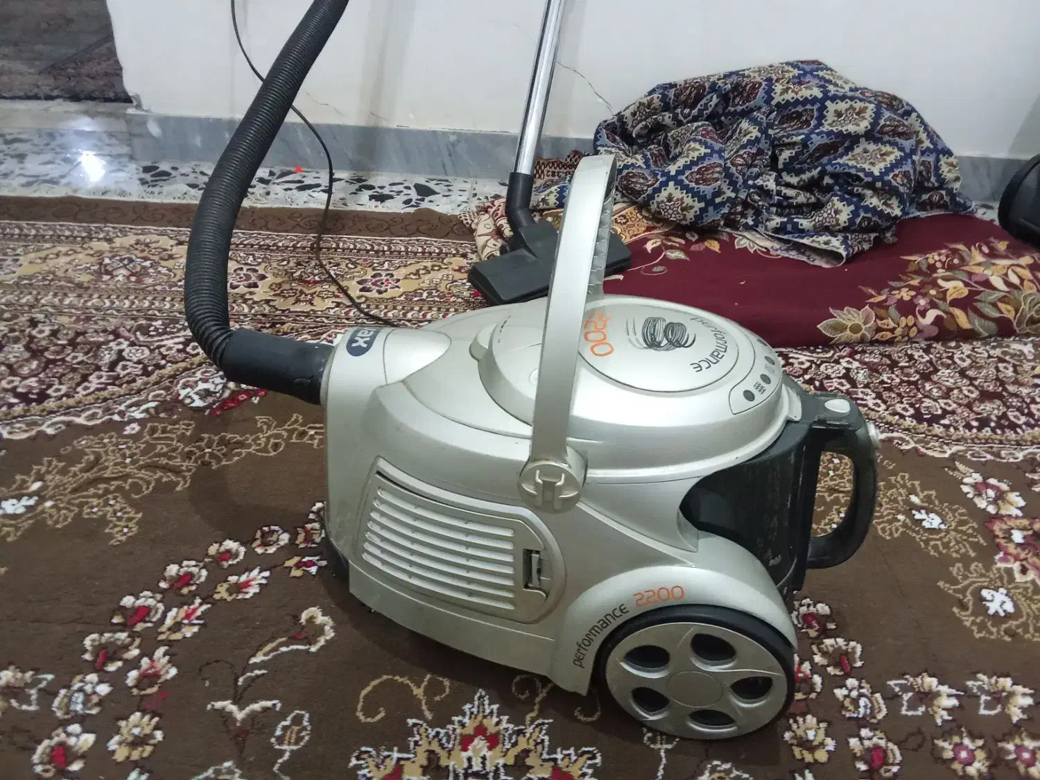 جاروبرقی 2200وات درحدنو سالم|جاروبرقی، جارو شارژی، بخارشو|اهواز, فاز ۲ پادادشهر|دیوار