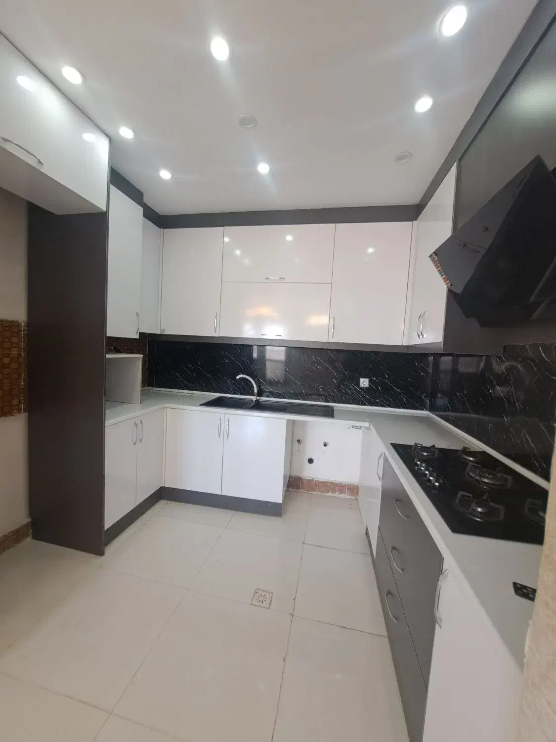 مجتمع آفتاب/بلوار مهرگان/۸۰ متری|فروش آپارتمان|گلبهار, شهر جدید گلبهار|دیوار