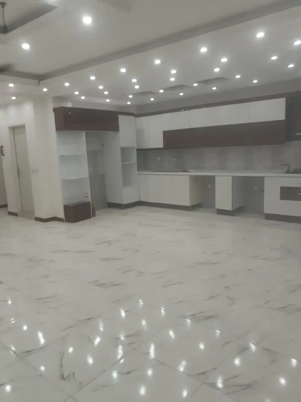 آپارتمان 85 متر /تک واحد /میرزایی شمالی پارسرام|فروش آپارتمان|قرچک, پارس سرام|دیوار