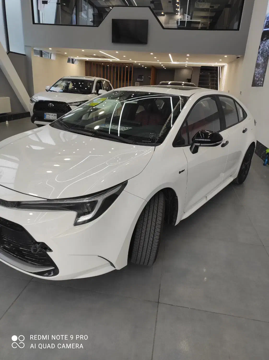 تویوتا لوین بلک ادیشن وارداتی|خودرو سواری و وانت|تبریز, |دیوار