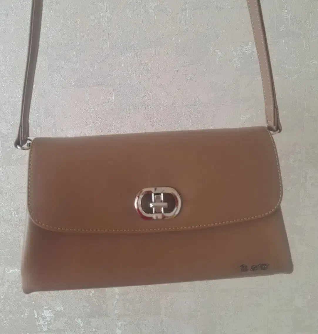 کیف چرم|کیف، کفش، کمربند|خرم‌آباد, |دیوار