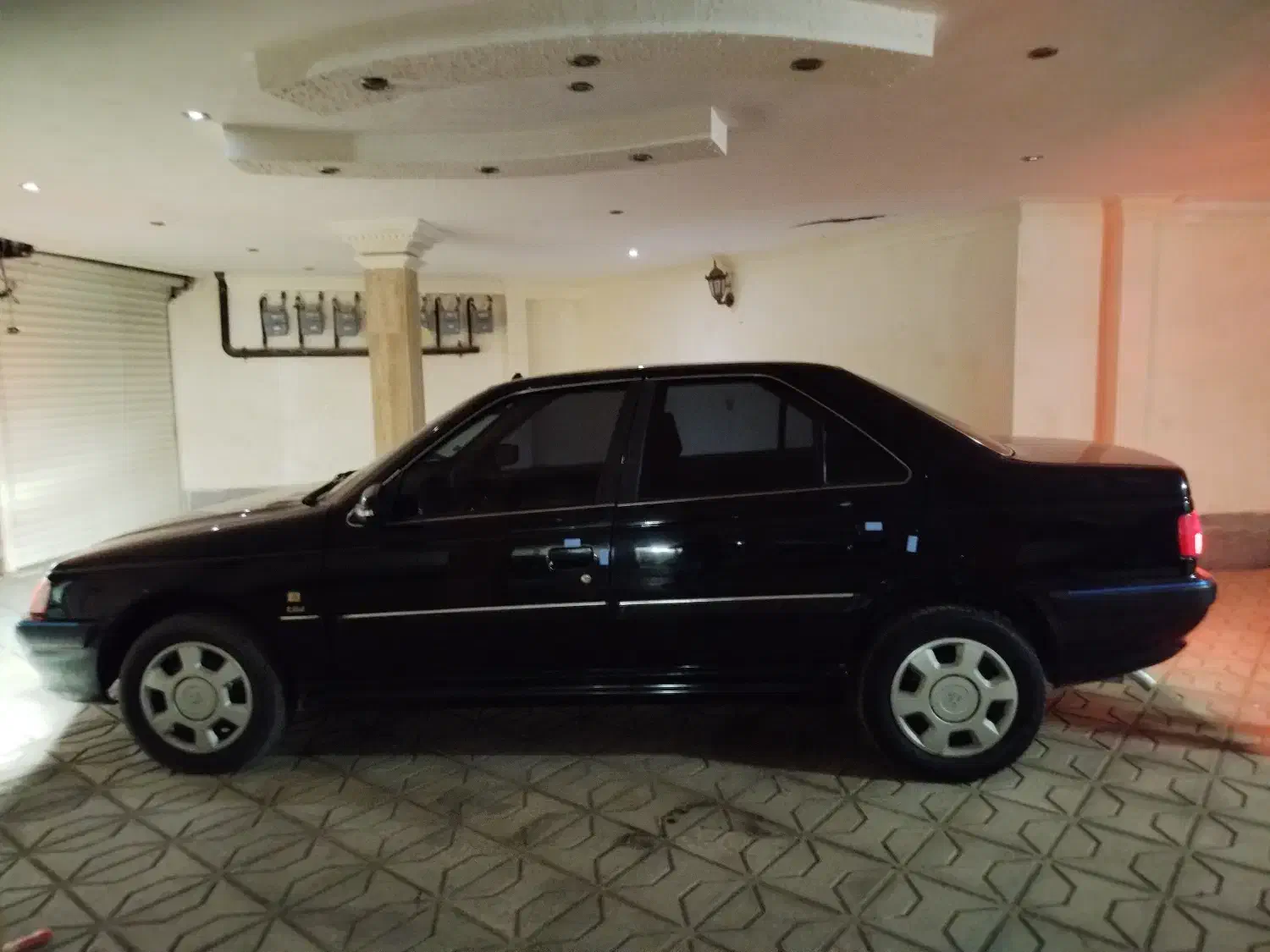 پژو پارس ۹۹ مشکی|خودرو سواری و وانت|تربت‌حیدریه, مسجد جامع|دیوار