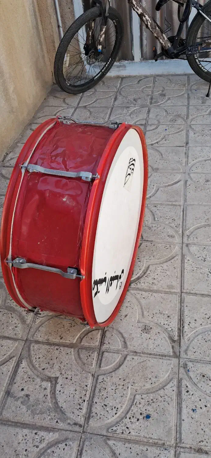 طبل|درام و پرکاشن|قزوین, |دیوار