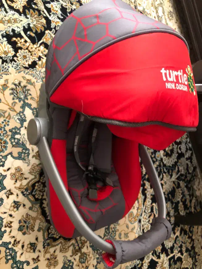 کریر|کالسکه و لوازم جانبی|ساری, |دیوار