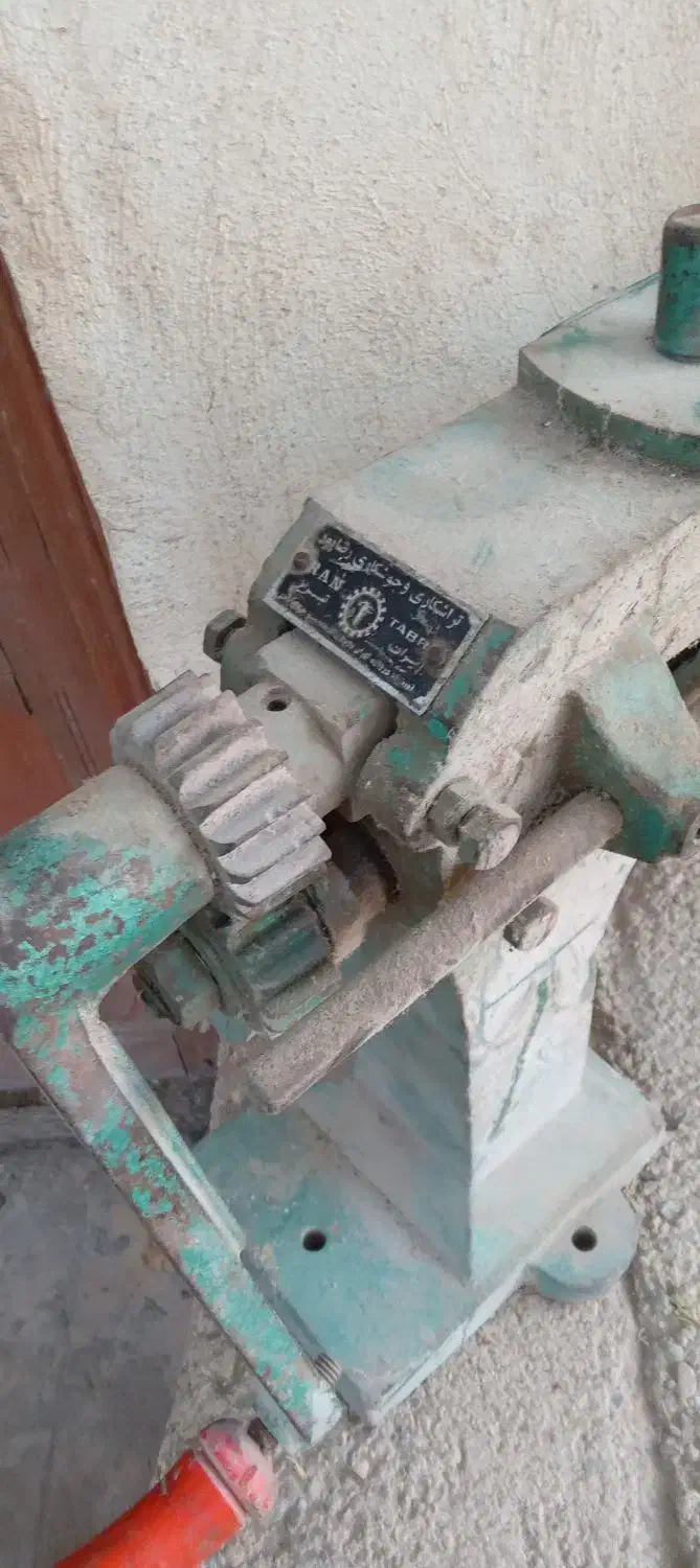 دستگاه حلبی ساز دستی|ابزارآلات|تاکستان, |دیوار