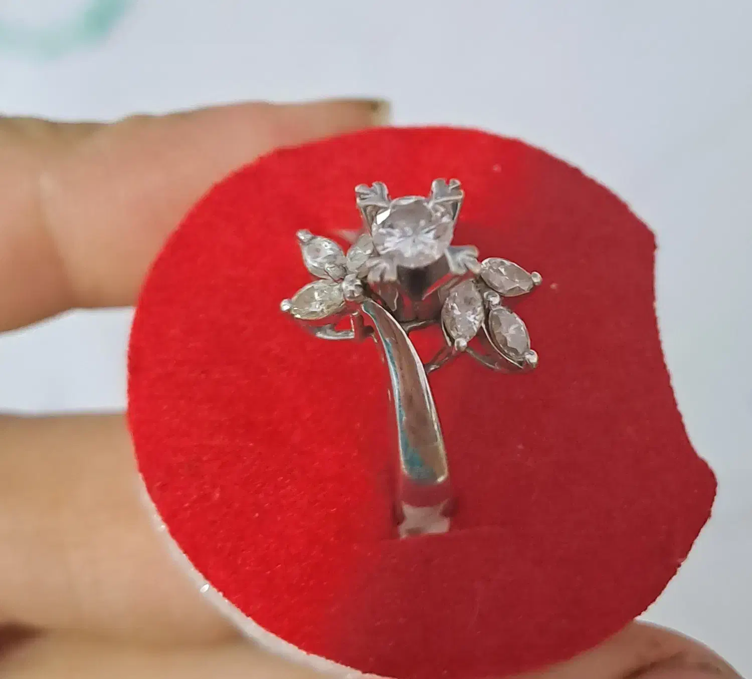 انگشتر طلا برلیان اصل|جواهرات|تهران, استاد معین|دیوار