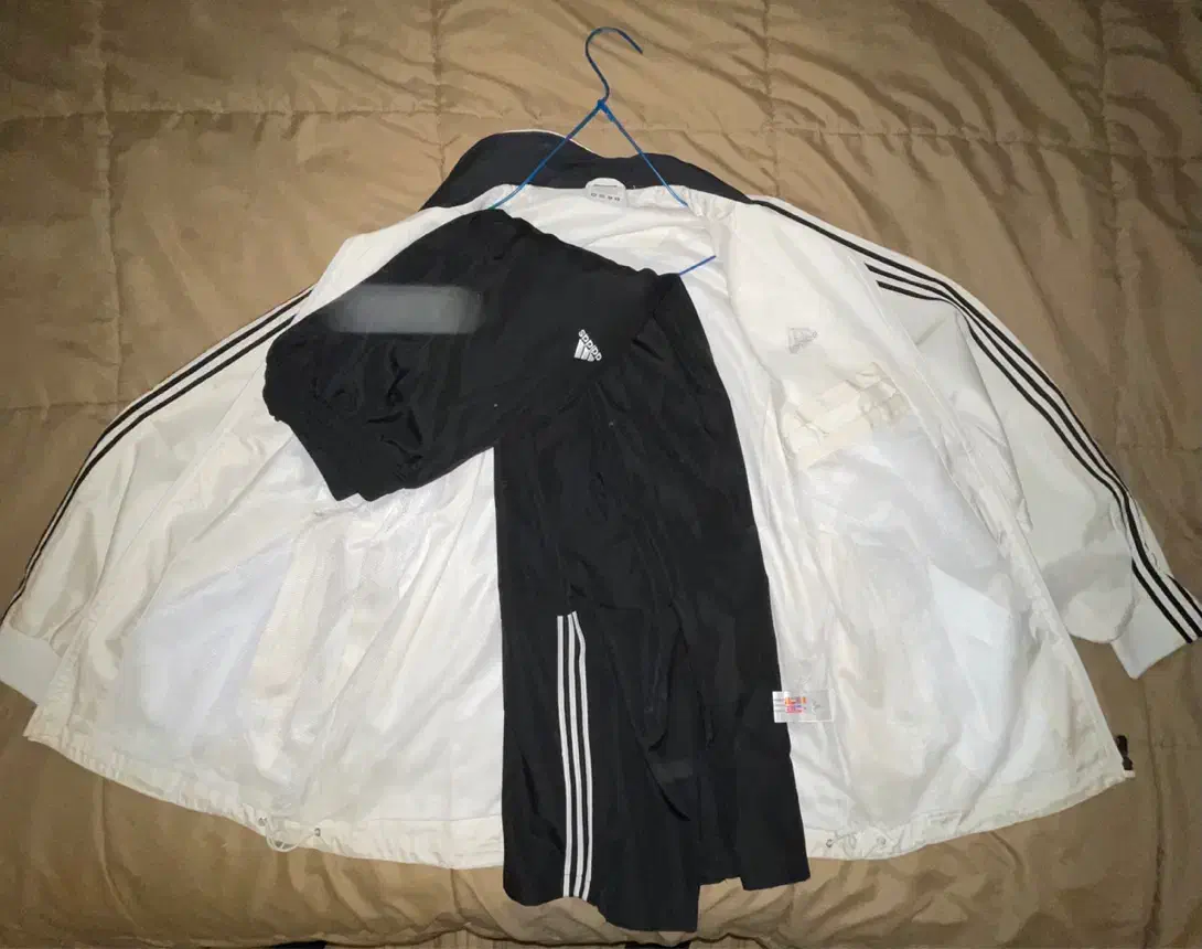 ست کامل گرمکن آدیداس وینتیج اصل پرچمدار|لباس|تهران, شهرک نفت|دیوار