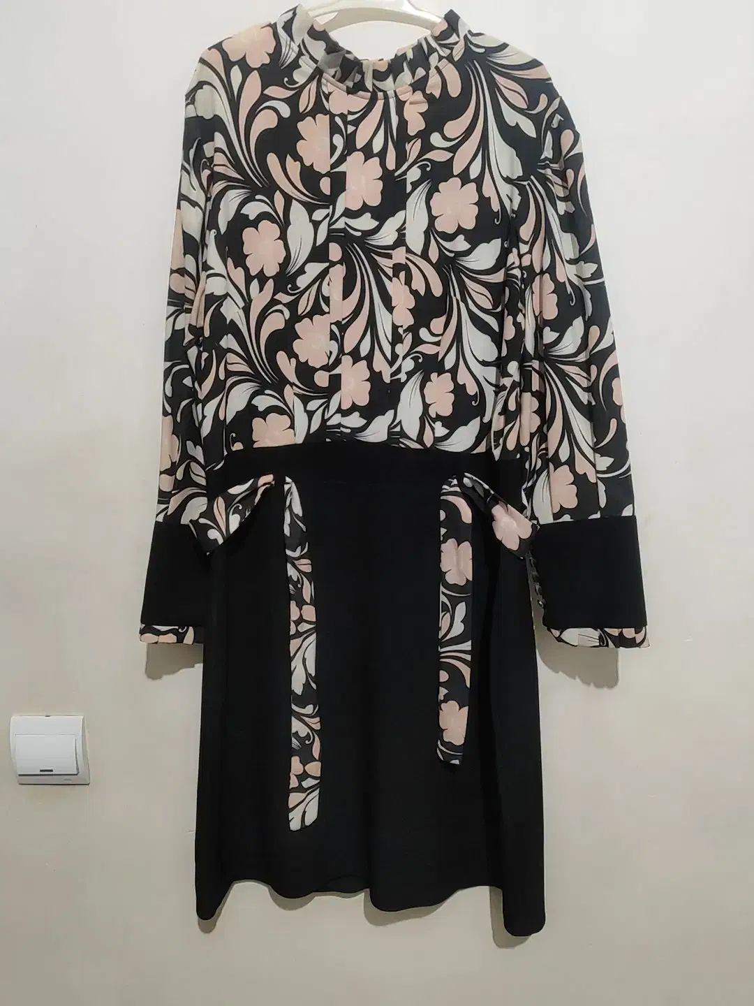 شومیز|لباس|کوهدشت, |دیوار