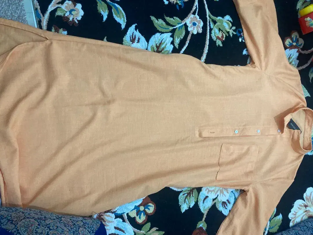 کتانی|کیف، کفش، کمربند|قم, شاه سید علی|دیوار