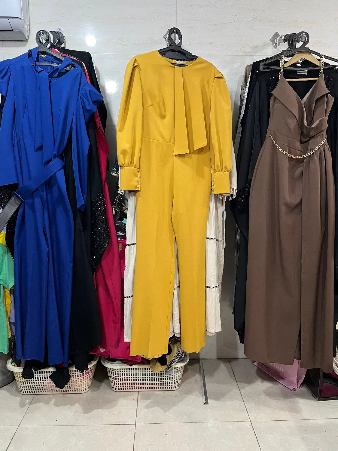 حراج لباس مجلسی|لباس|اهواز, زردشت|دیوار