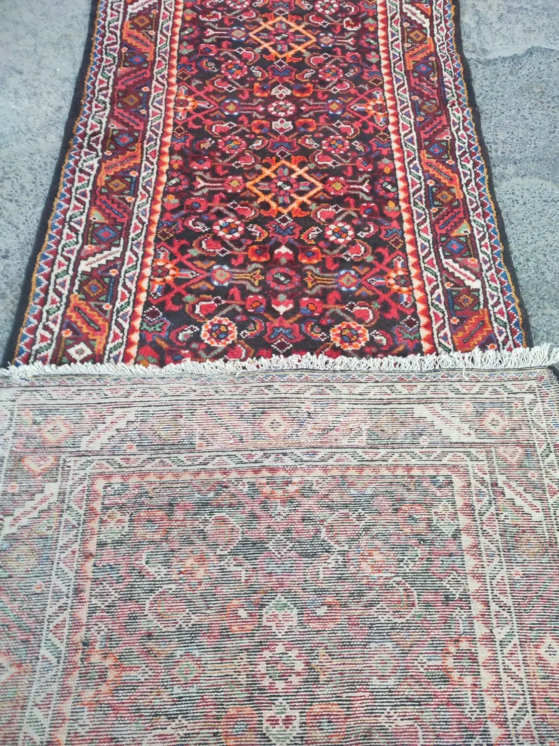 یک عدد کناره ۴ متری|فرش|قم, نیروگاه|دیوار