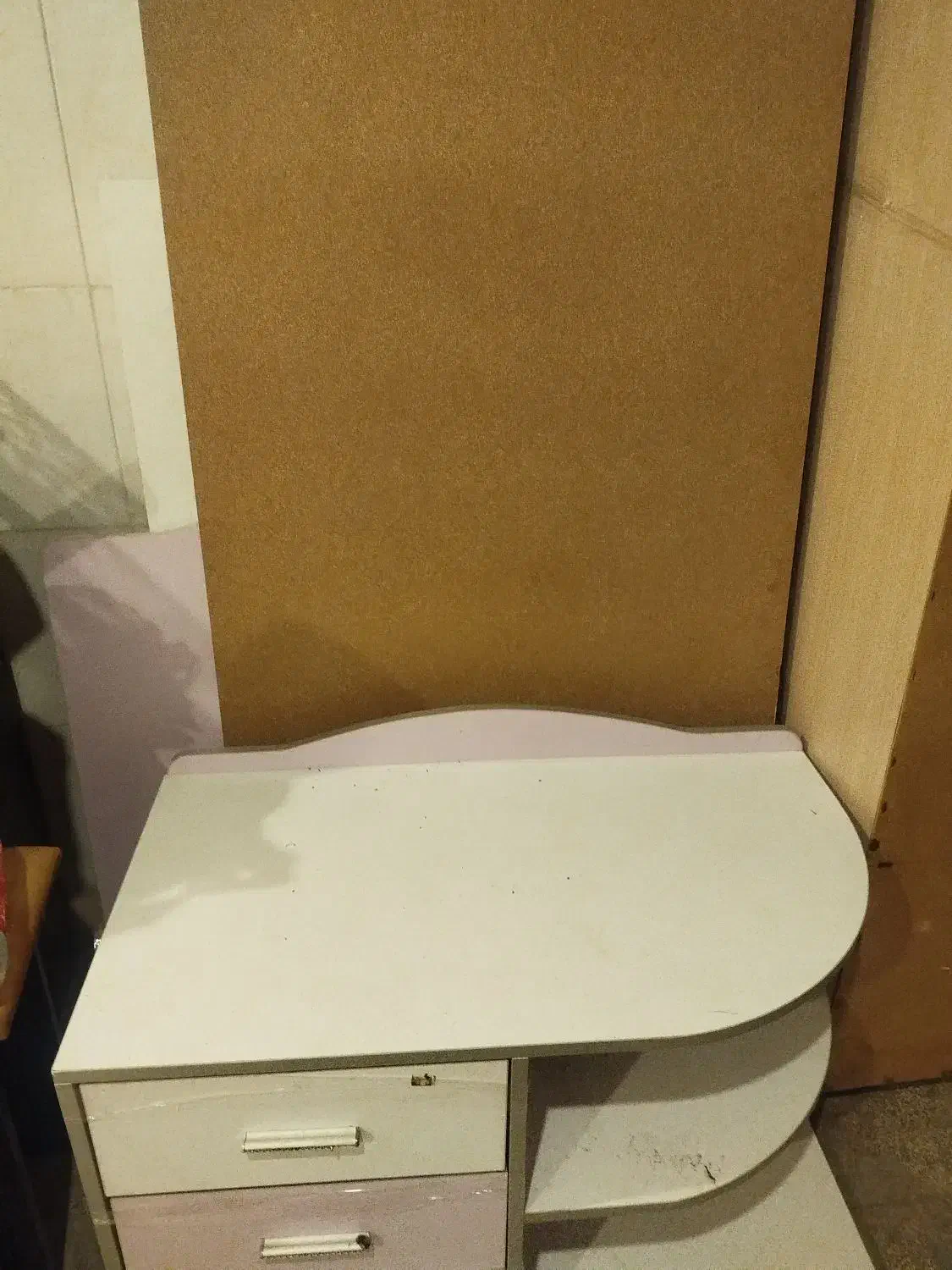 تخت و کمد و پاتختی کودک و نوجوان|تخت و سرویس خواب|شیروان (خراسان), |دیوار