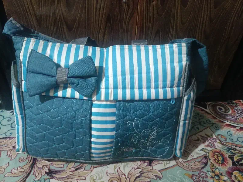 دوتا کیف بچه|اسباب و اثاث بچه|زاهدان, |دیوار