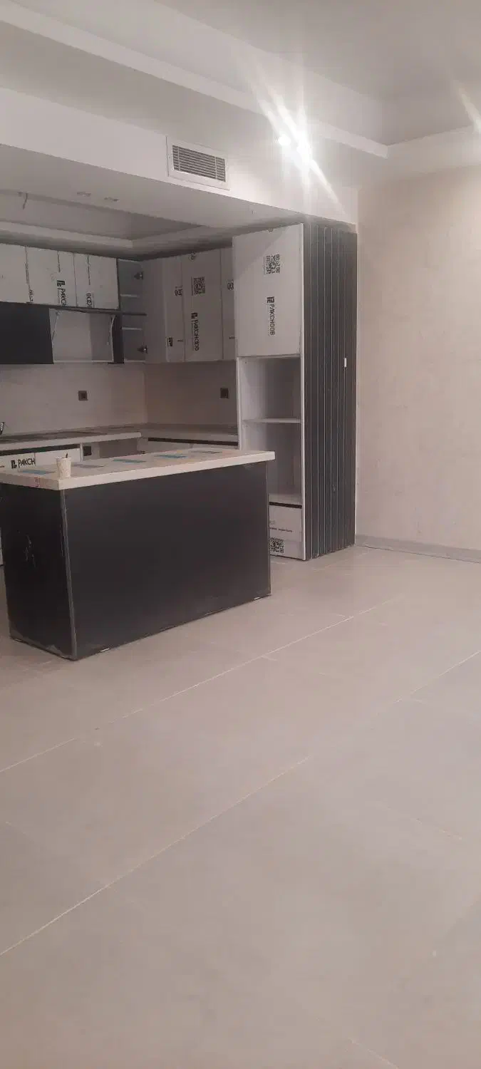 اجاره آپارتمان ۱۰۸متر برج رونیکا کوهک