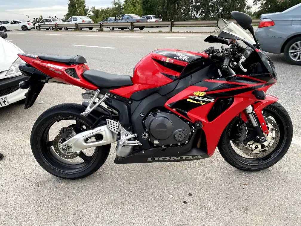 cbr1000|موتورسیکلت|اهواز, امانیه|دیوار