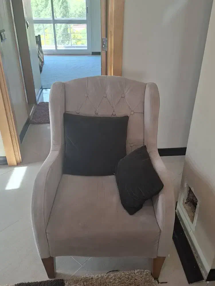 فروش مبل، میز، صندلی اپن و میز تلویزیون دست دوم|مبلمان خانگی و میز عسلی|شمشک, |دیوار