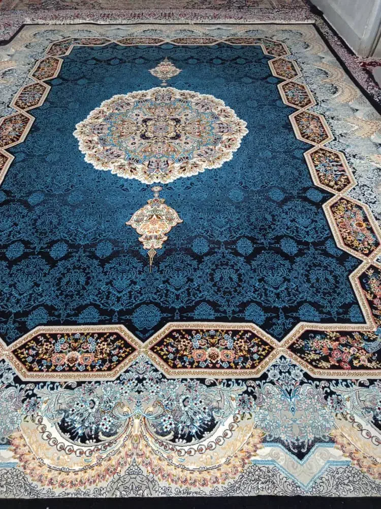 قالی در حد نو|فرش|کرمان, |دیوار