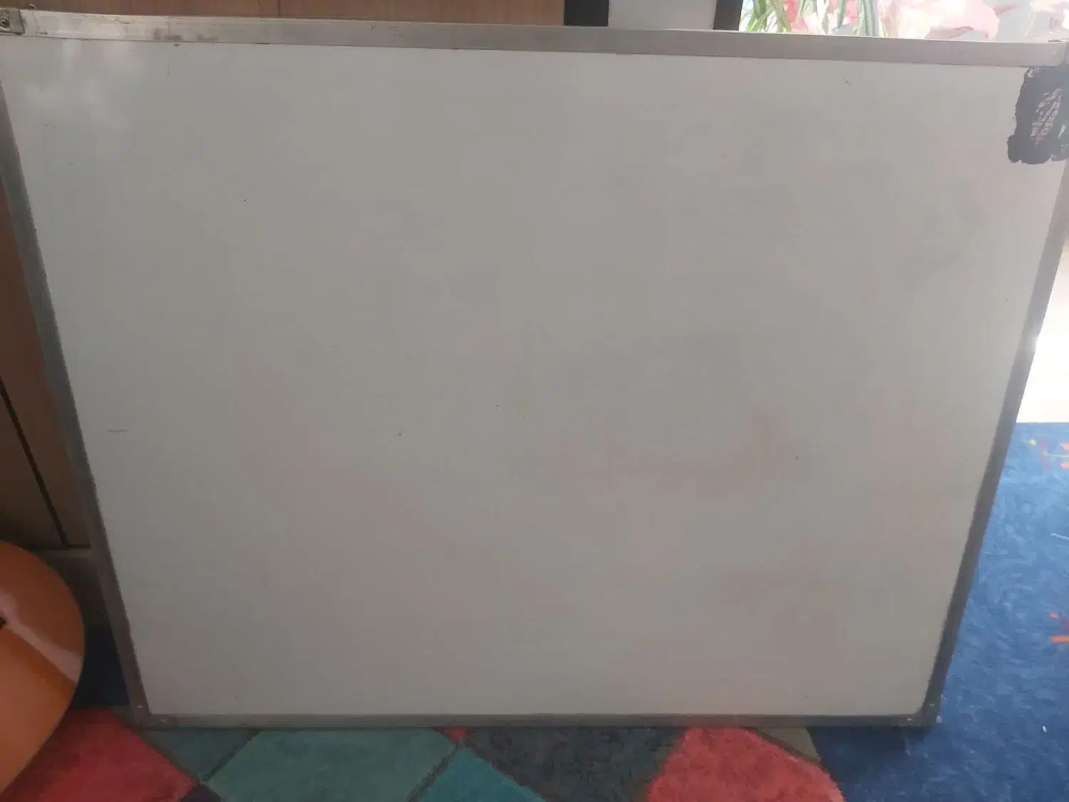 تخته وایت برد ۱۰۰در۸۰|لوازم التحریر|اصفهان, رکن الدوله شرقی|دیوار