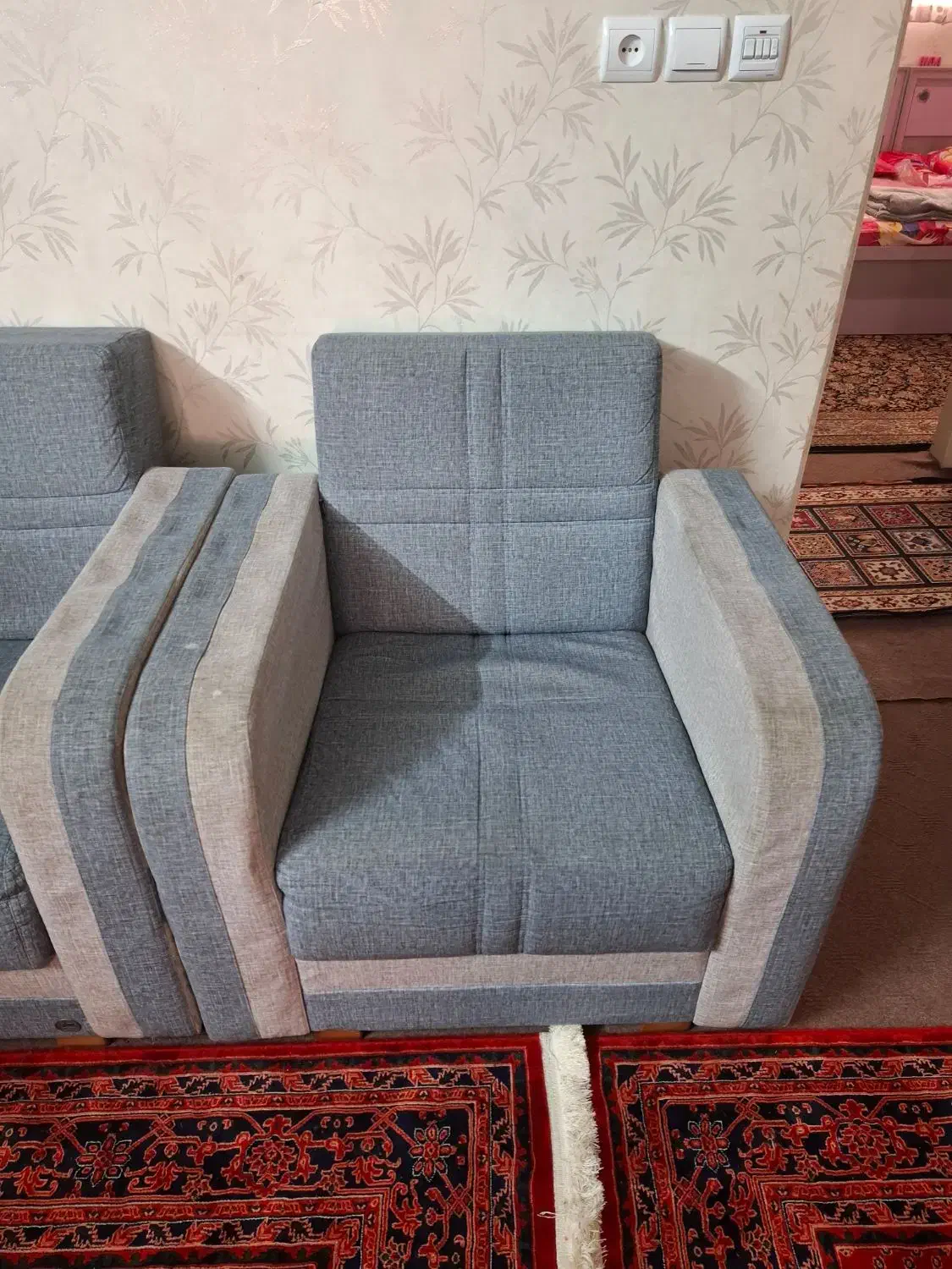 یک دست مبلمان ۸نفره،تخت خواب شو|مبلمان خانگی و میز عسلی|قم, زند آباد|دیوار