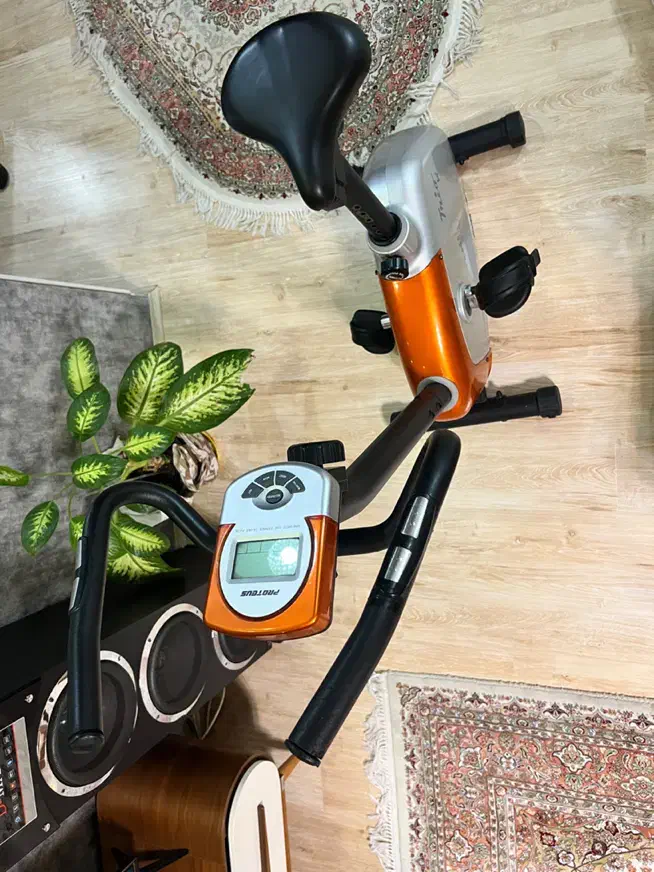 دوچرخه ثابت خانگی|تجهیزات ورزشی|قائمشهر, |دیوار