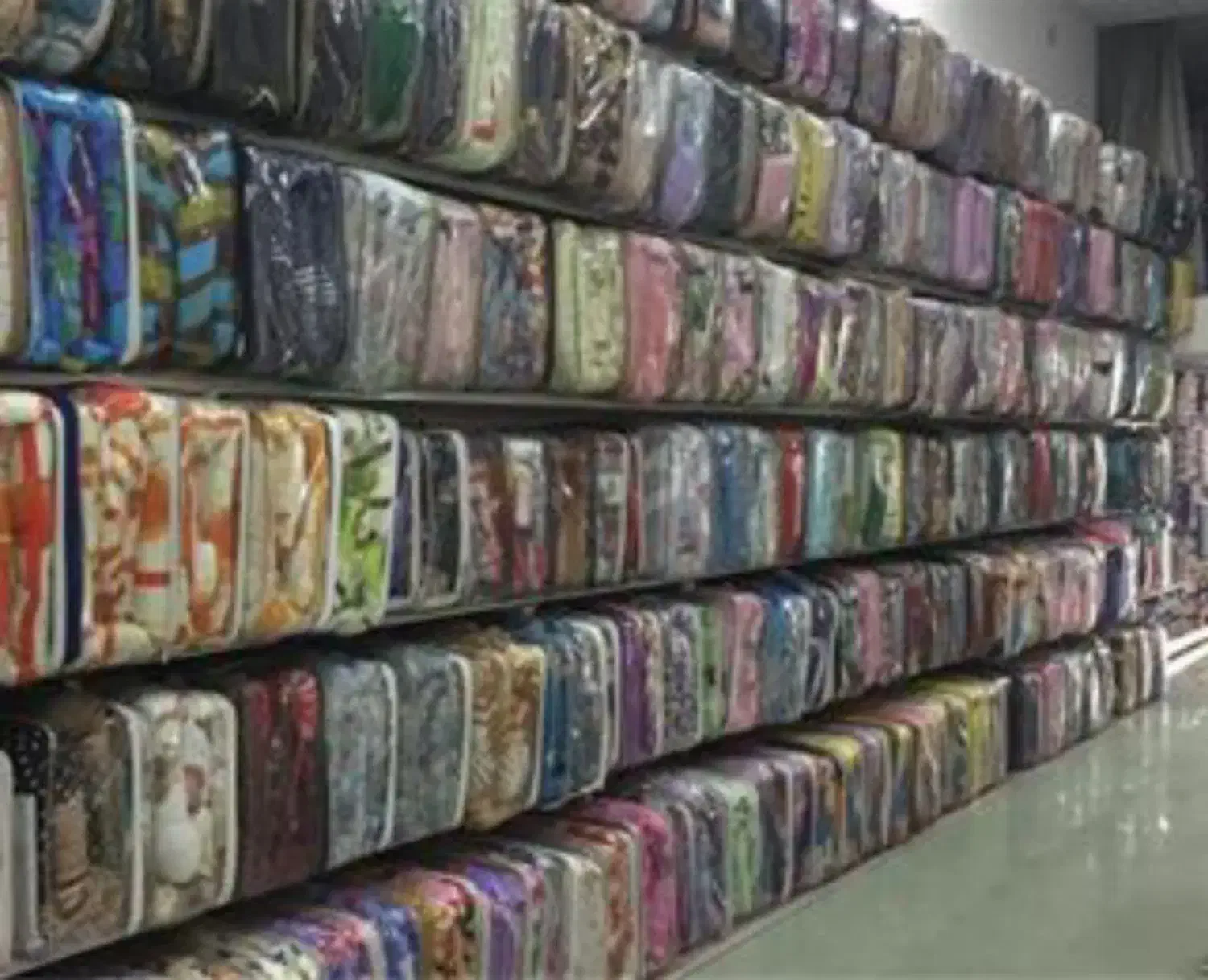 پخش عمده پتو نرمینه وگلبافت|رختخواب، بالش، پتو|خرم‌آباد, |دیوار