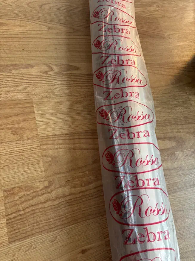 پرده زبرا|پرده، رانر، رومیزی|تهران, فلسطین (میدان انقلاب)|دیوار