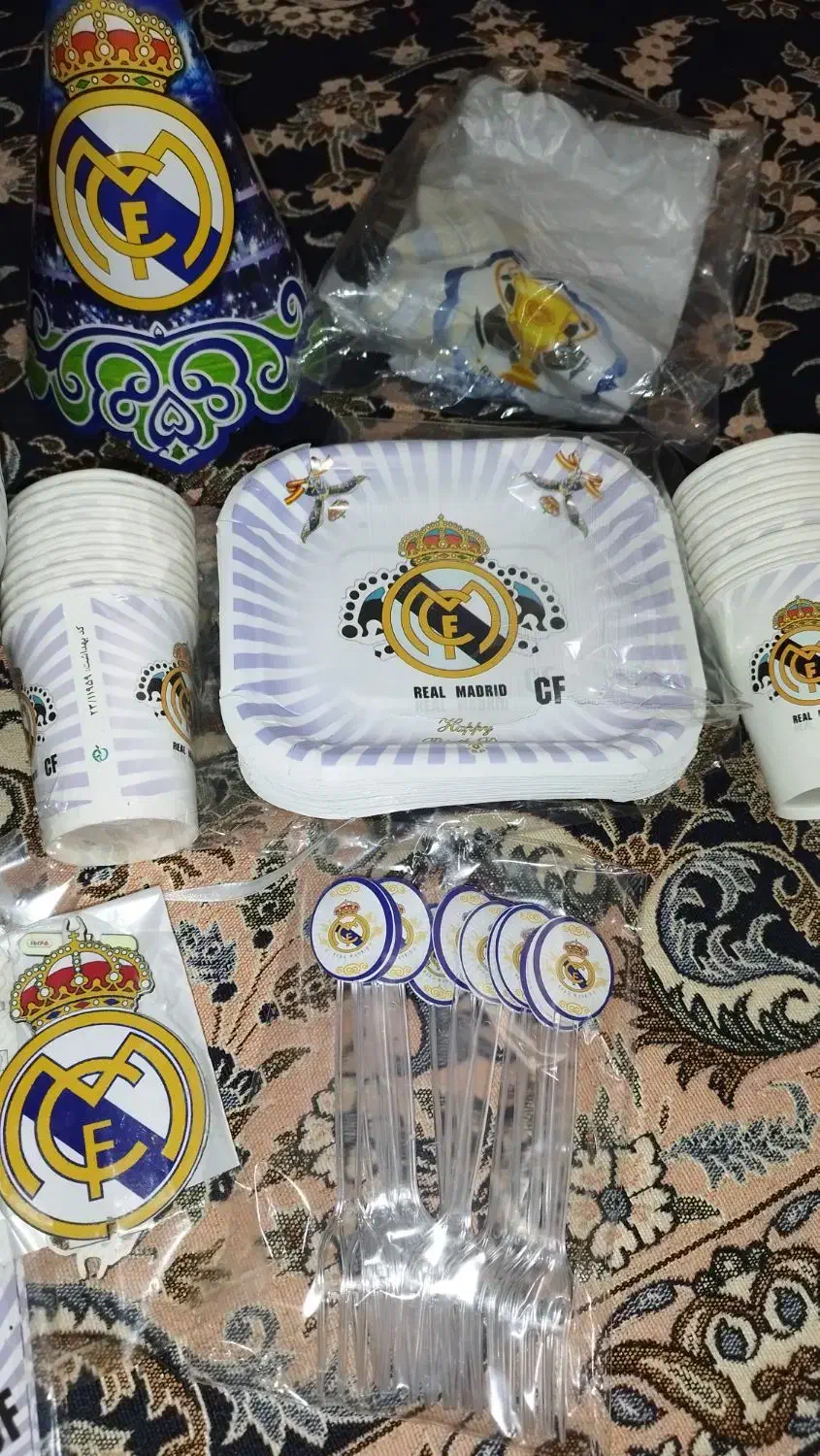 تم تولد رئال مادرید|اسباب‌بازی بچه|تهران, هلال احمر|دیوار