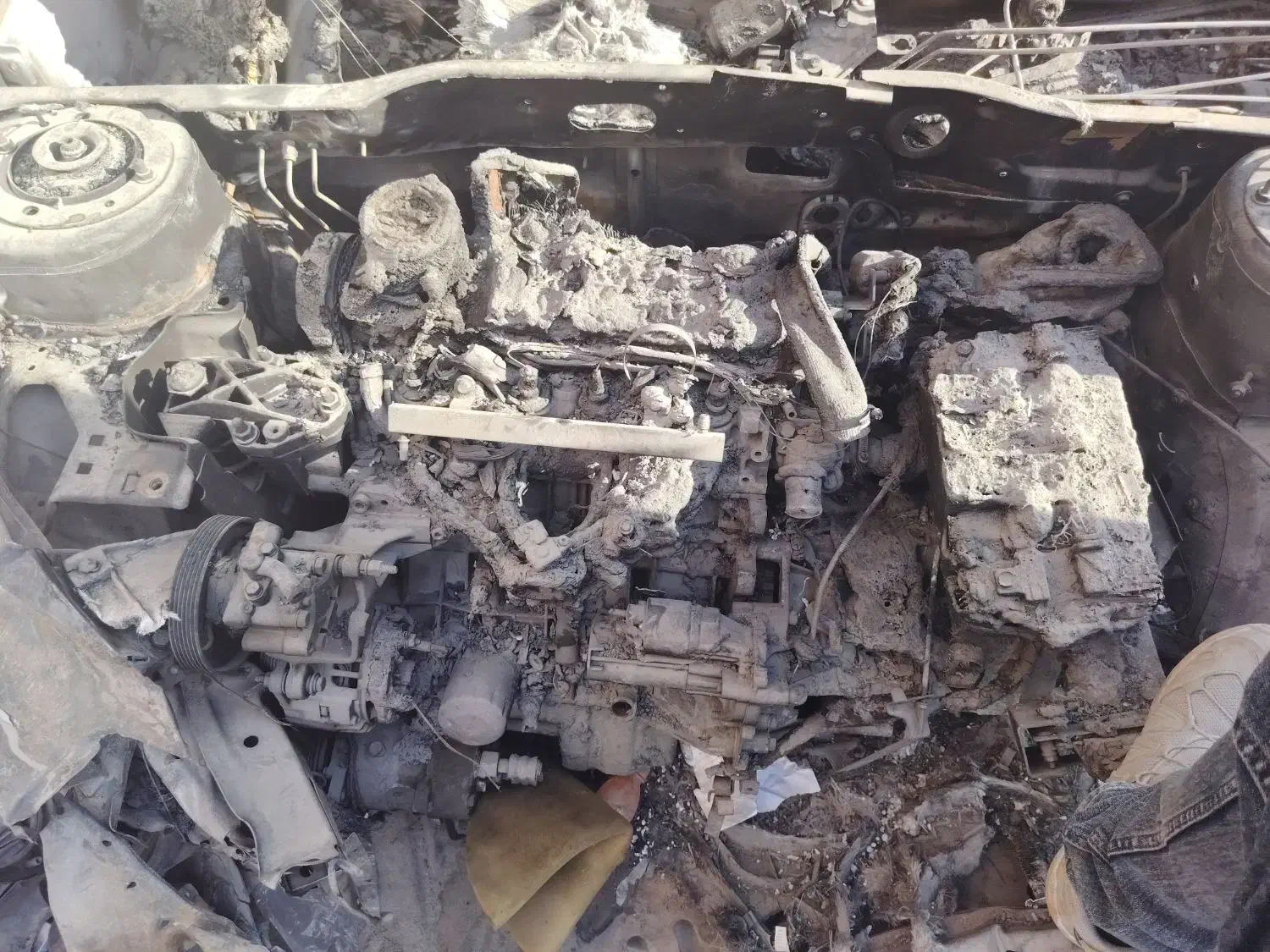 پژو405 تصادفی|خودرو سواری و وانت|کرمان, |دیوار