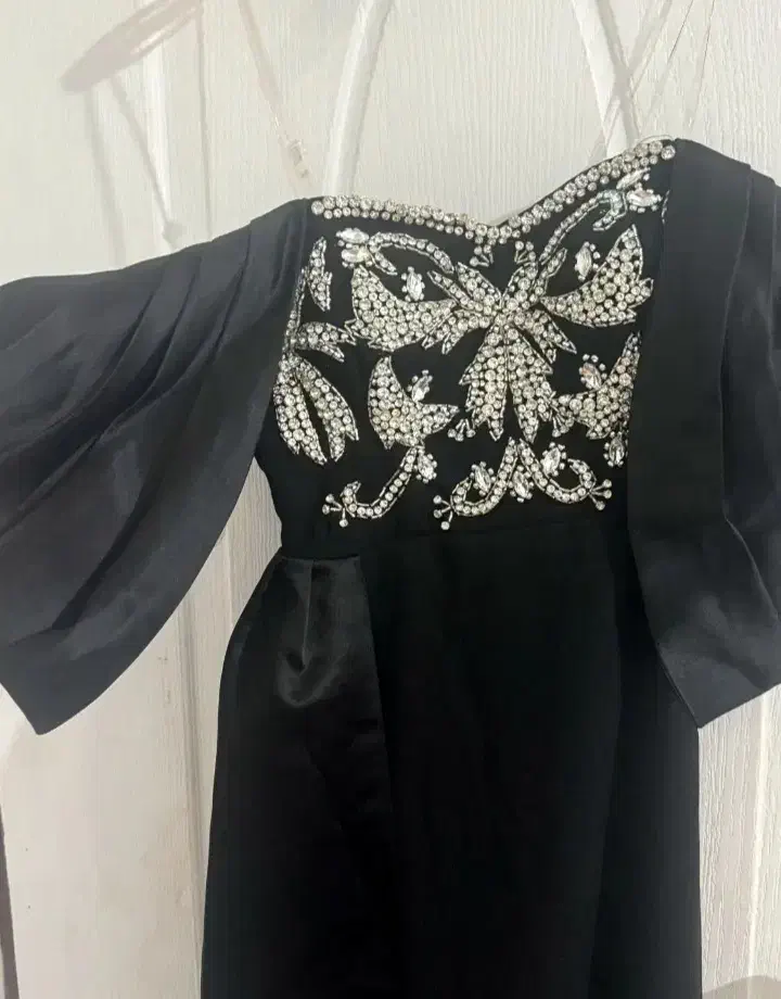 لباس مجلسی|لباس|تهران, عبدلآباد|دیوار