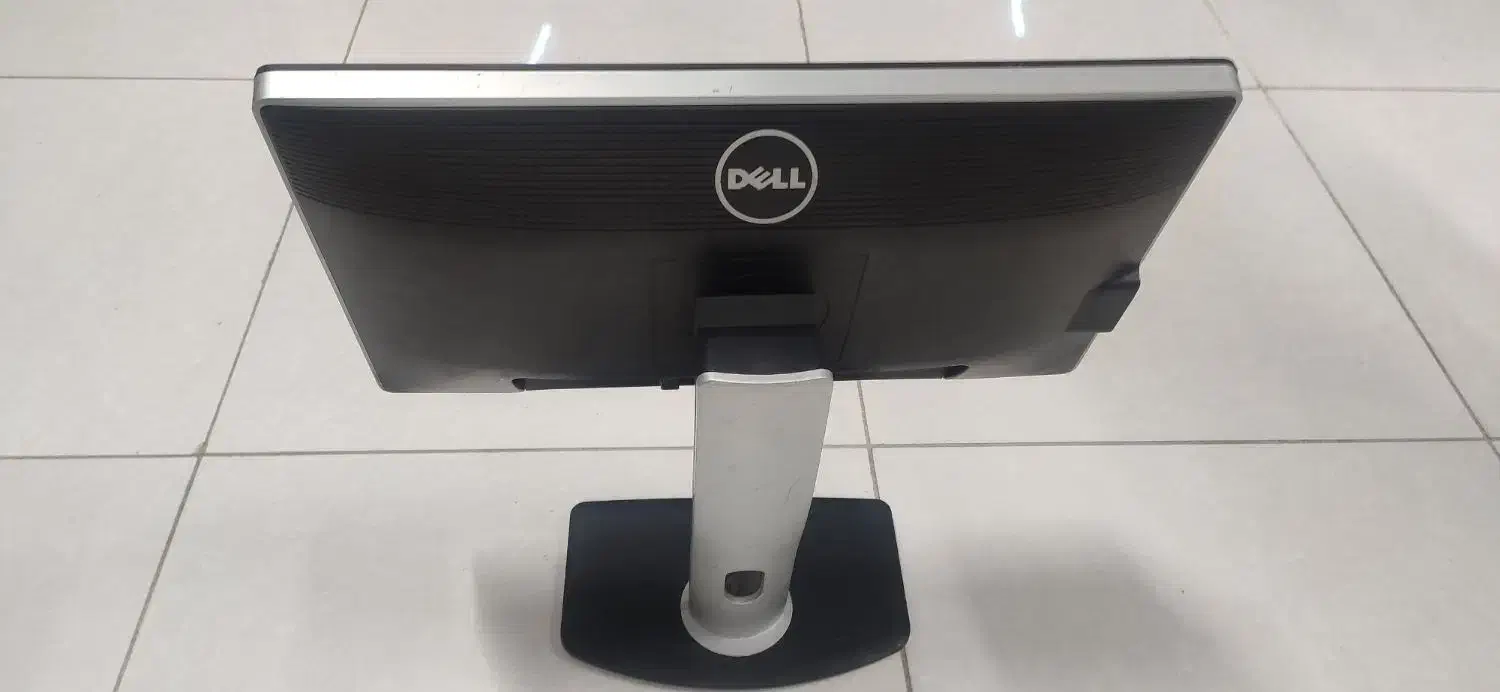 مانیتور ۲۲ اینچ دل IPS|قطعات و لوازم جانبی رایانه|بندر دیر, |دیوار