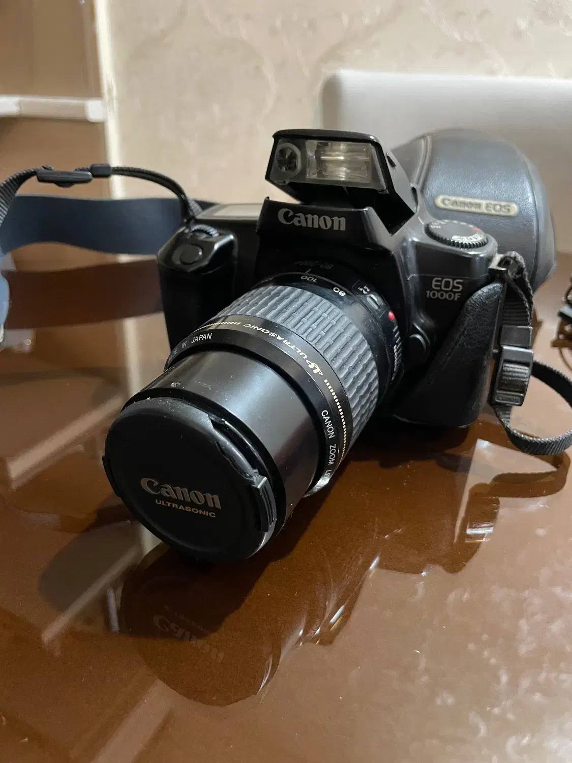 دوربین عکاسی کنون ۱۰۰۰f به همراه فلاش و کیف|دوربین عکاسی و فیلم‌برداری|تهران, مهران|دیوار